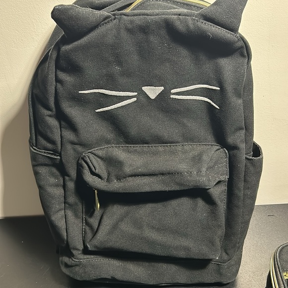 Black cat back pack & lunch box Pottery Barn Teen - Picture 5 of 7